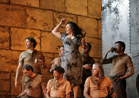 Patricia Racette (Giorgetta), Chorus, Il Tabarro, Giacomo Puccini. San Francisco Opera, 2009-10. Photographer: Cory Weaver/San Francisco Opera.