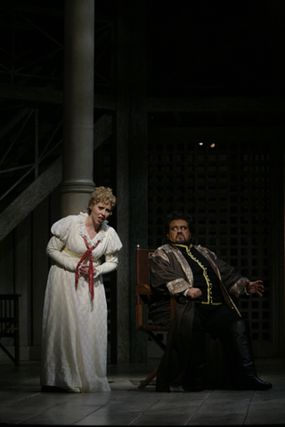 Zvetelina Vassileva (Desdemona), Johan Botha (Otello), Otello, Guiseppe Verdi. San Francisco Opera, 2009-10. Photographer: Cory Weaver/San Francisco Opera.