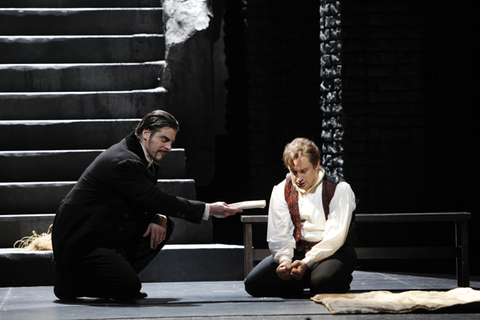 John Relyea (Méphistophélès), Stefano Secco (Faust), Faust, Charles François Gounod. San Francisco Opera, 2009-10. Photographer: Cory Weaver/San Francisco Opera.