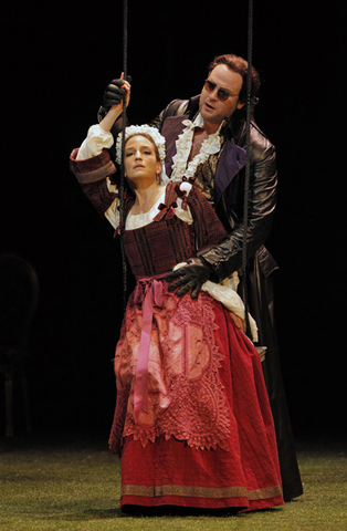 Kate Lindsey (Zerlina), Lucas Meachem (Don Giovanni), Don Giovanni, Wolfgang Amadeus Mozart. San Francisco Opera, 2011-12. Photographer: Cory Weaver/San Francisco Opera.