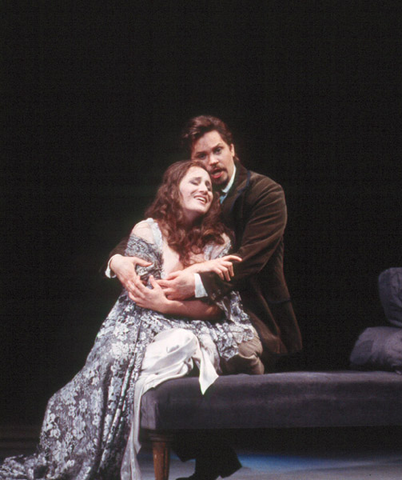 Patricia Racette (Violetta), Stephen Mark Brown (Alfredo), La Traviata, Giuseppe Verdi. San Francisco Opera, 2000-01. Photographer: Ken Friedman/San Francisco Opera.