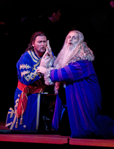 Walter Fraccaro (Calaf), Christian Van Horn (Timur), Turandot (II), Giacomo Puccini. San Francisco Opera, 2011-12. Photographer: D. Ross Cameron/San Francisco Opera.