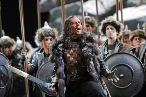 Ferruccio Furlanetto (Attila), Chorus, Attila, Guiseppe Verdi. San Francisco Opera, 2011-12. Photographer: Cory Weaver/San Francisco Opera.