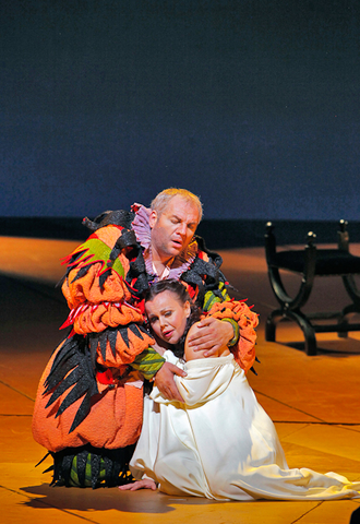 Zeljko Lučić (Rigoletto), Aleksandra Kurzak (Gilda), Rigoletto, Giuseppe Verdi. San Francisco Opera, 2012-13. Photographer: Cory Weaver/San Francisco Opera.