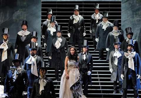 Nicole Cabell (Giulietta), Joyce DiDonato (Romeo), Chorus, I Capuleti e i Montecchi, Vincenzo Bellini. San Francisco Opera, 2012-13. Photographer: Cory Weaver/San Francisco Opera.