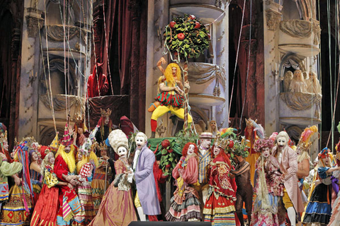 Chorus, Mefistofele, Arrigo Boito. San Francisco Opera, 2013-14. Photographer: Cory Weaver/San Francisco Opera.