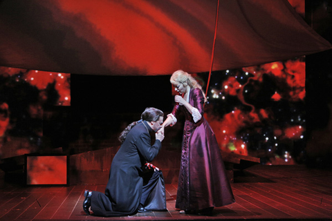 Greer Grimsley (The Dutchman), Lise Lindstrom (Senta), Der Fliegende Holländer, Richard Wagner. San Francisco Opera, 2013-14. Photographer: Cory Weaver/San Francisco Opera.