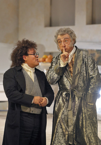 Javier Camarena (Count Almaviva), Allesandro Corbelli (Dr. Bartolo), Il Barbiere di Siviglia, Gioachino Rossini. San Francisco Opera, 2013-14. Photographer: Cory Weaver/San Francisco Opera.