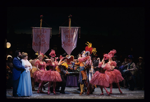 Jerry Hadley (Julien), Renée Fleming (Louise), Marc Laho (King of Fools), Dancers, Chorus, Louise, Gustave Charpentier. San Francisco Opera, 1999-2000. Photographer: Ken Friedman/San Francisco Opera.