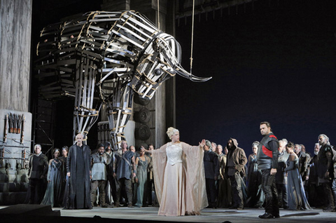 Christian Van Horn (Oroveso), Sondra Radvanovsky (Norma), Marco Berti (Pollione), Norma, Vincenzo Bellini. San Francisco Opera, 2014-15. Photographer: Cory Weaver/San Francisco Opera.