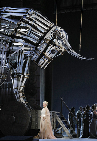 Sondra Radvanovksy (Norma), Norma, Vincenzo Bellini. San Francisco Opera, 2014-15. Photographer: Cory Weaver/San Francisco Opera.