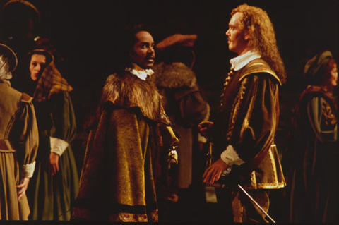 Norman Shankle (Arturo), Anthony Michaels-Moore (Enrico), Chorus, Lucia di Lammermoor, Gaetano Donizetti. San Francisco Opera, 1999-2000. Photographer: Ken Friedman/San Francisco Opera.