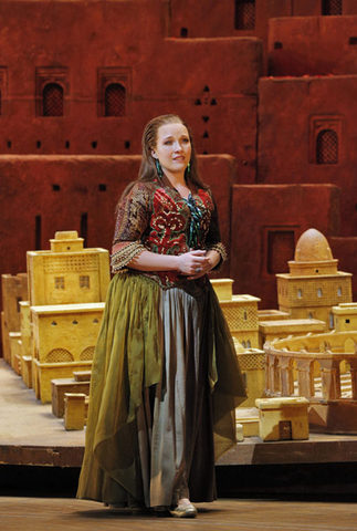 Sasha Cooke (Anna), Les Troyens, Hector Berlioz. San Franisco Opera, 2014-15. Photographer: Cory Weaver/San Francisco Opera.