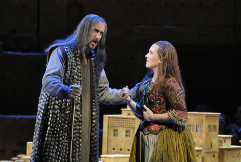 Christian Van Horn (Narbal), Sasha Cooke (Anna), Les Troyens, Hector Berlioz. San Franisco Opera, 2014-15. Photographer: Cory Weaver/San Francisco Opera.