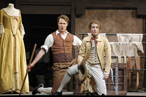 Philippe Sly (Figaro), Kate Lindsey (Cherubino), Le Nozze di Figaro, Wolfgang Amadeus Mozart. San Francisco Opera, 2014-15. Photographer: Cory Weaver/San Francisco Opera.