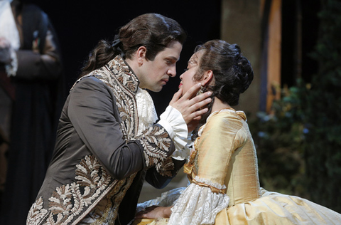 Luca Pisaroni (Count Almaviva, Nadine Sierra (Countess Almaviva), Le Nozze di Figaro, Wolfgang Amadeus Mozart. San Francisco Opera, 2014-15. Photographer: Cory Weaver/San Francisco Opera.