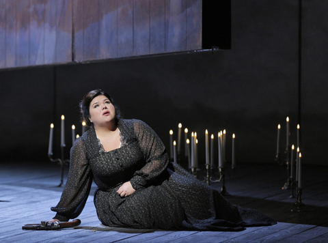 Leah Crocetto (Luisa Miller), Luisa Miller, Giuseppe Verdi. San Francisco Opera, 2015-16. Photographer: Cory Weaver/San Francisco Opera.