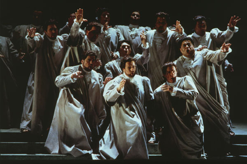 Chorus, Idomeneo, Wolfgang Amadeus Mozart. San Francisco Opera, 1999-2000. Photographer: Ken Friedman/San Francisco Opera.