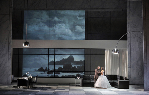 Nicolas Teste (Raimondo), Nadine Sierra (Lucia), Lucia di Lammermoor, Gaetano Donizetti. San Francisco Opera, 2015-16. Photographer: Cory Weaver/San Francisco Opera.