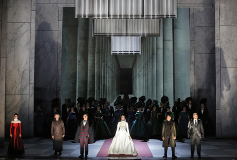 Zanda Švēde (Alisa), Nicolas Teste (Raimondo), Chong Wang (Arturo), Nadine Sierra (Lucia), Piotr Beczala (Edgardo), Bran Mulligan (Enrico), Lucia di Lammermoor, Gaetano Donizetti. San Francisco Opera, 2015-16. Photographer: Cory Weaver/San Francisco Opera.