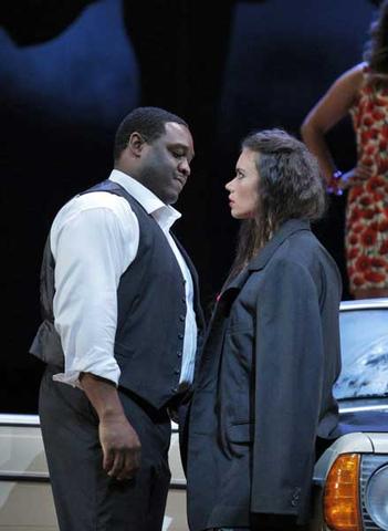 Michael Sumuel (Escamillo), Ginger Costa-Jackson (Carmen), Carmen, Georges Bizet. San Francisco Opera, 2015-16. Photographer: Cory Weaver/San Francisco Opera.