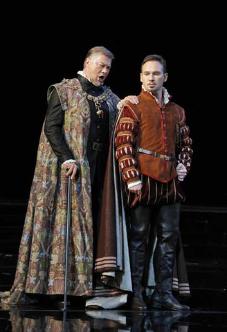 René Pape (King Philip II), Mariusz Kwiecień (Rodrigo), Don Carlo, Giuseppe Verdi. San Francisco Opera, 2015-16. Photographer: Cory Weaver/San Francisco Opera.