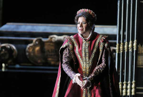 Ana María Martínez (Elisabetta), Don Carlo, Giuseppe Verdi. San Francisco Opera, 2015-16. Photographer: Cory Weaver/San Francisco Opera.