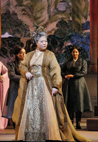 Hyona Kim (Lady Wang), Chorus, Dream of the Red Chamber, Bright Sheng. San Francisco Opera, 2016-17. Photographer: Cory Weaver/San Franicsco Opera.