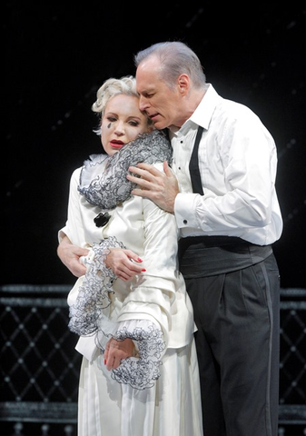 Nadja Michael (Emilia Marty), Charles Workman (Albert Gregor), The Makropulos Case, Leoš Janáček. San Francisco Opera, 2016-17. Photographer: Cory Weaver/San Francisco Opera.