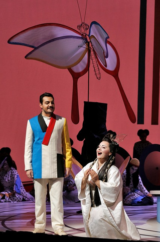 Vincenzo Costanzo (B.F. Pinkerton), Lianna Haroutounian (Cio-Cio-San), Zanda Švēde (Suzuki), Madama Butterfly, Giacomo Puccini. San Francisco Opera, 2016-17. Photographer: Cory Weaver/San Francisco Opera.