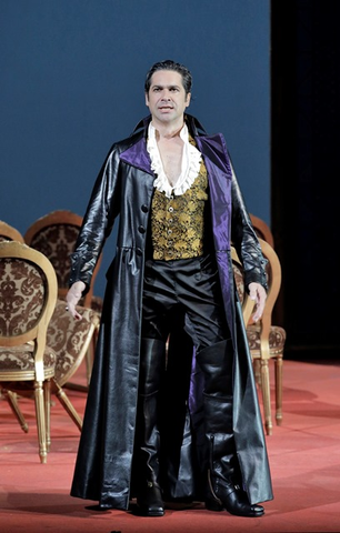 Ildebrando D'Arcangelo (Don Giovanni), Don Giovanni, Wolfgang Amadeus Mozart. San Francisco Opera, 2016-17. Photographer: Cory Weaver/San Francisco Opera.