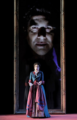 Ana María Martínez (Donna Elvira), Don Giovanni, Wolfgang Amadeus Mozart. San Francisco Opera, 2016-17. Photographer: Cory Weaver/San Francisco Opera.