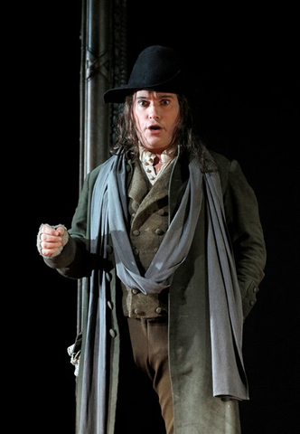 Erwin Schrott (Leporello), Don Giovanni, Wolfgang Amadeus Mozart. San Francisco Opera, 2016-17. Photographer: Cory Weaver/San Francisco Opera.