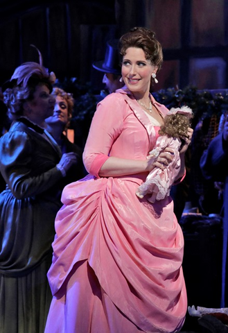 Ellie Dehn (Musetta), La Bohème, Giacomo Puccini. San Francisco Opera, 2016-17. Photographer: Cory Weaver/San Francisco Opera.