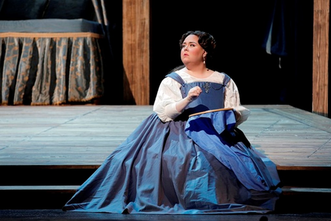 Jamie Barton as Sara in Donizetti's "Roberto Devereux." Photo: Cory Weaver/San Francisco Opera