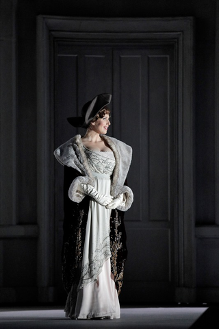 Ellie Dehn (Arabella), Arabella, Richard Strauss. San Francisco Opera, 2018-19. Photographer: Cory Weaver/San Francisco Opera.