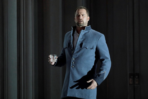 Daniel Johansson (Matteo), Arabella, Richard Strauss. San Francisco Opera, 2018-19. Photographer: Cory Weaver/San Francisco Opera.