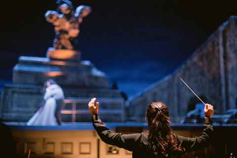 Music Director Eun Sun Kim in rehearsal for Puccini's "Tosca." Photo: Kristen Loken/San Francisco Opera