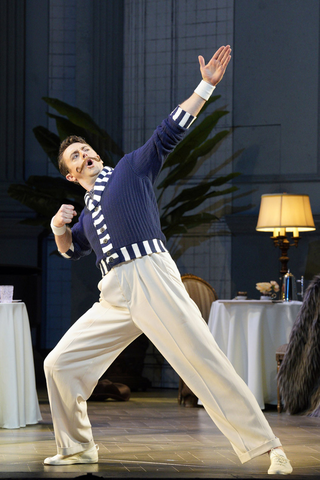 Ben Bliss as Ferrando in Mozart's "Così fan tutte." Photo: Cory Weaver/San Francisco Opera