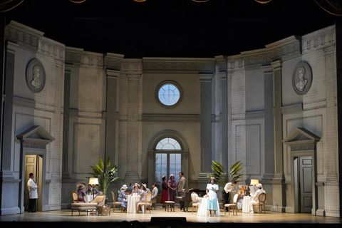 Scene from Act I of in Mozart's "Così fan tutte." Photo: Cory Weaver/San Francisco Opera