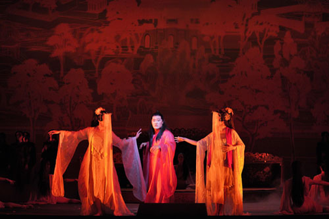 Konu Kim as Bao Yu in Bright Sheng's "Dream of the Red Chamber." Photo: Cory Weaver/San Francisco Opera