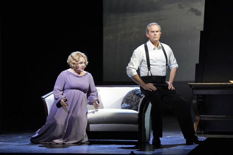 Elizabeth DeShong as Octavia and Gerald Finley as Antony in John Adams' "Antony and Cleopatra." Photo: Cory Weaver/San Francisco Opera