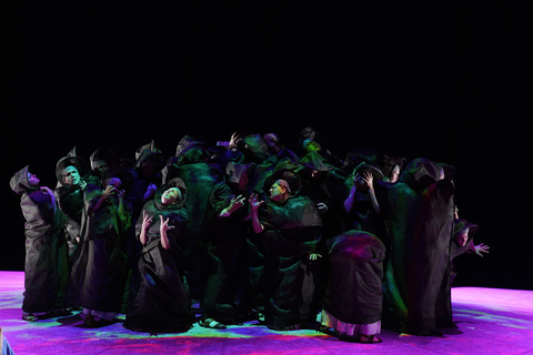 The San Francisco Opera Chorus in Gluck's "Orpheus and Eurydice" Photo: Cory Weaver/San Francisco Opera