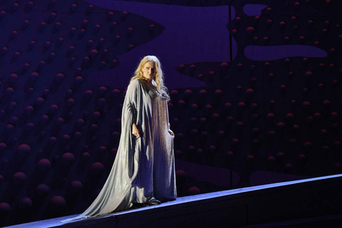 Camilla Nylund as the Empress in Strauss and Hofmannsthal's "Die Frau ohne Schatten." Photo: Cory Weaver/San Francisco Opera