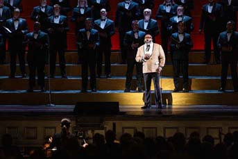 San Francisco Opera's "100th Anniversary Concert" with Eun Sun Kim conducting and Russell Thomas and members of the San Francisco Opera Chorus performing an aria from Verdi's "Ernani." Photo: Drew Altizer Photography