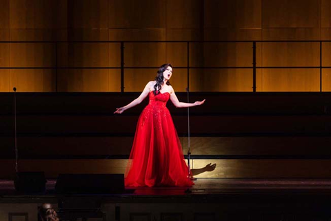 San Francisco Opera's "100th Anniversary Concert" with Adela Zaharia performing an aria from Gounod's "Roméo et Juliette." Photo: Drew Altizer Photography