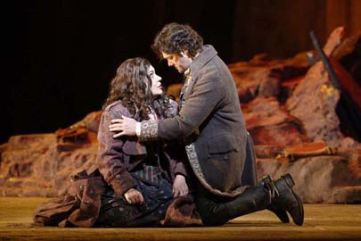 Ekaterina Semenchuk as Azucena and Arturo Chacón-Cruz as Manrico in Verdi's "Il Trovatore." Photo: Cory Weaver/San Francisco Opera