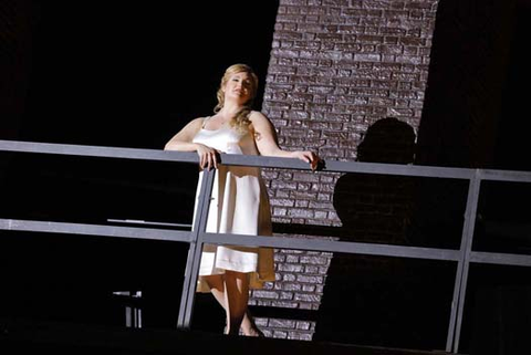 Julie Adams as Elsa in Wagner's "Lohengrin." Photo: Cory Weaver/San Francisco Opera