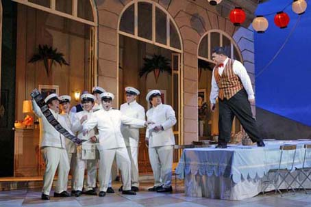 David Bizic as Belcore and Pene Pati as Nemorino in Donizetti's "The Elixir of Love." Photo: Cory Weaver/San Francisco Opera