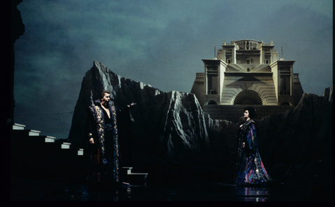 James Morris (Wotan), Elena Zaremba (Fricka), Das Rheingold, Richard Wagner. San Francisco Opera, 1998-99. Photographer: Marty Sohl/San Francisco Opera.